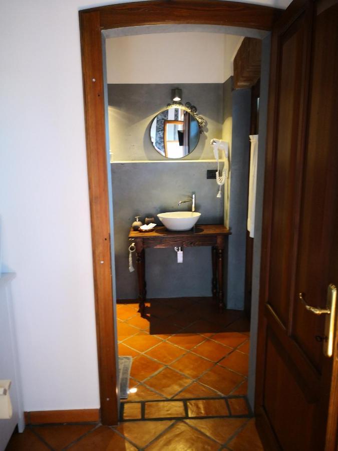 B&B Il Martin Pescatore Bagnolo San Vito Kültér fotó