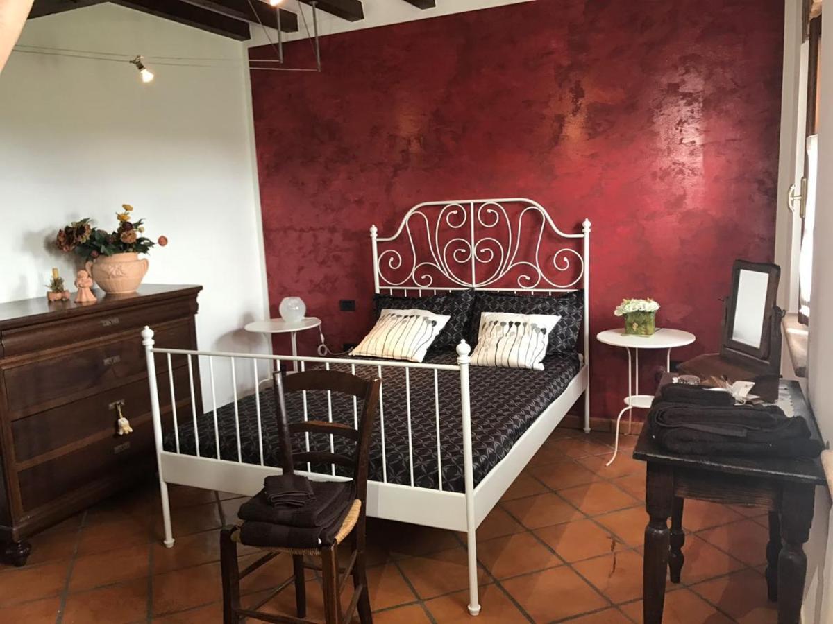 B&B Il Martin Pescatore Bagnolo San Vito Kültér fotó