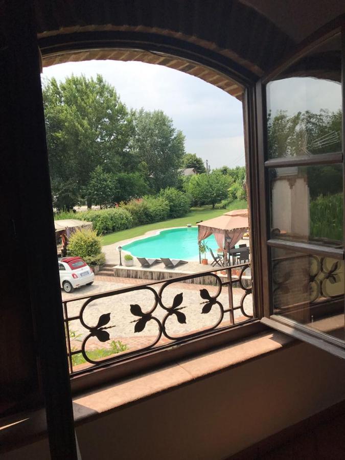 B&B Il Martin Pescatore Bagnolo San Vito Kültér fotó