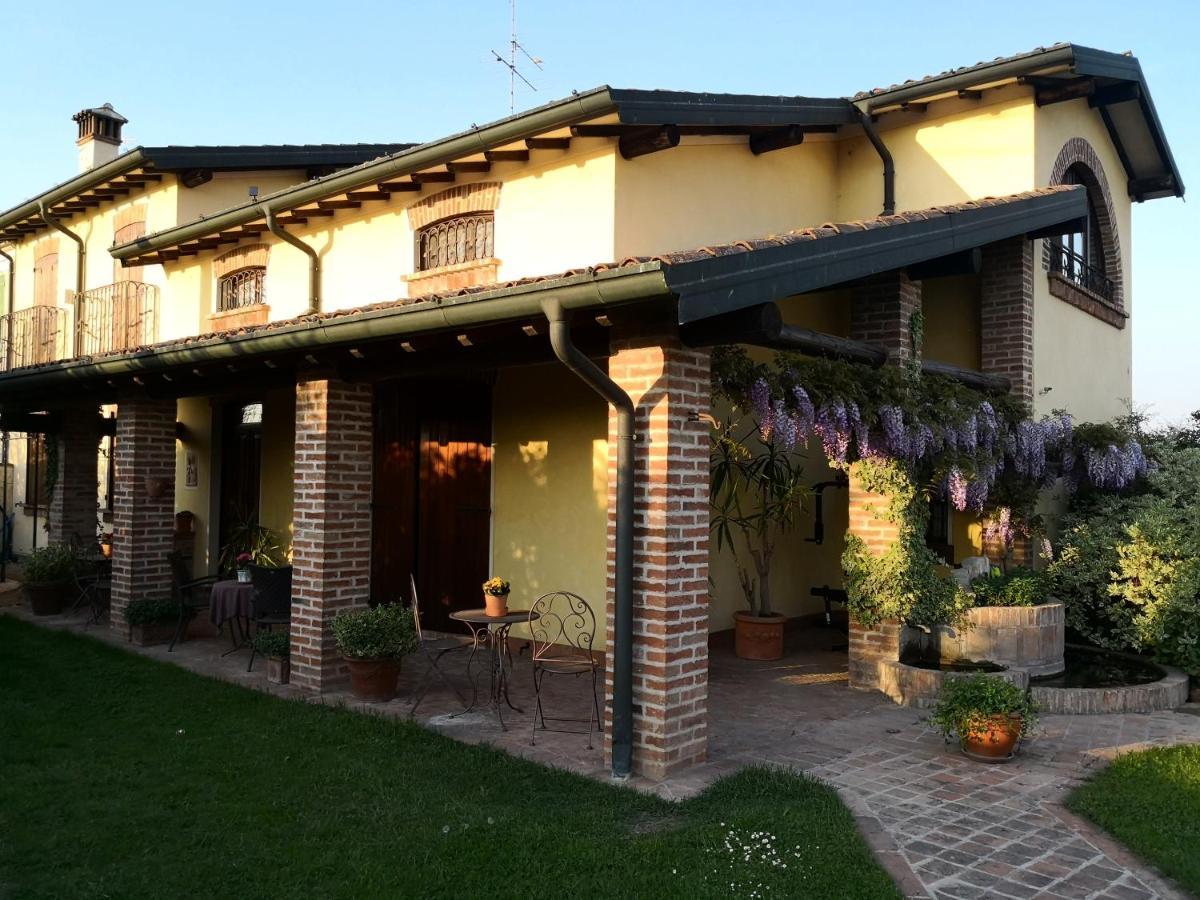 B&B Il Martin Pescatore Bagnolo San Vito Kültér fotó